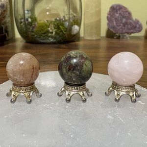 Mixed mini sphere bundle